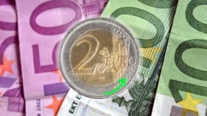 petit détail piece de deux euros