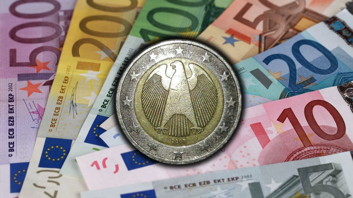 2 euros avec aigle fautée