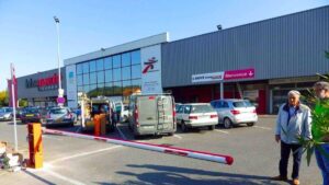 parking dintermarche 1