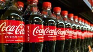 ces bouteilles de coca cola vendues chez aldi, action, auchan ou intermarché