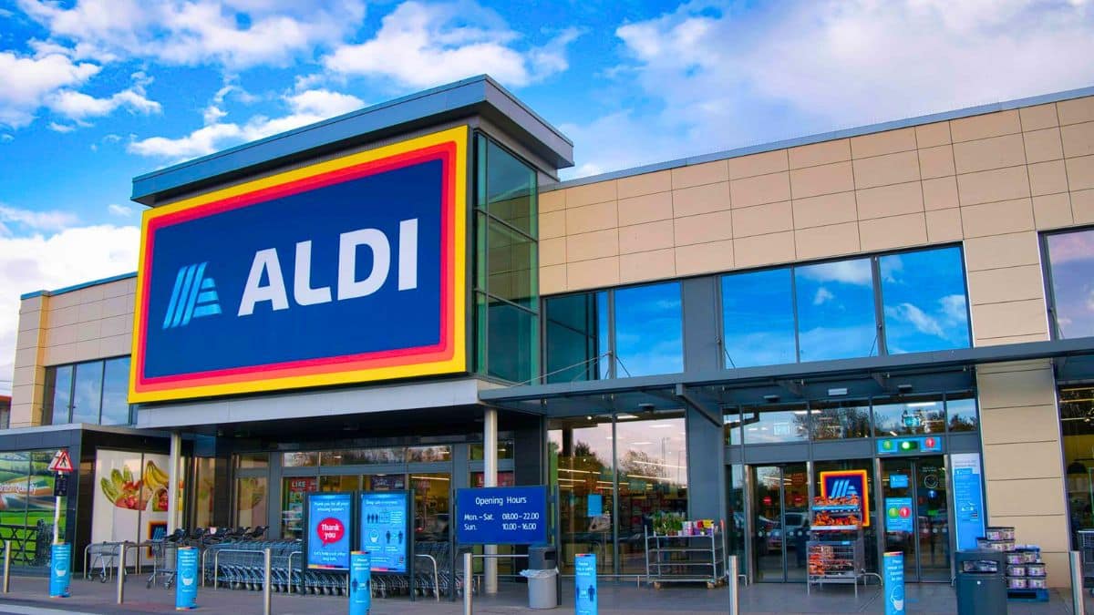 aldi ces supermarchés offrent des serviettes et des tampons gratuits pour les clientes depuis cette date