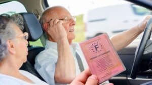 l’âge maximal pour conduire vient d’être fixé officiellement, et ce n'est pas 75 ans