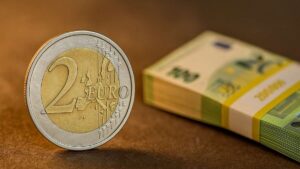 cette piece de 2 e que vous avez peut valoir jusqua 2500 e voici comment identifier son potentiel
